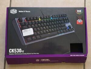 Cooler Master CK530v2 RGB Gaming Mechanical Keyboard In Box With Cap Puller